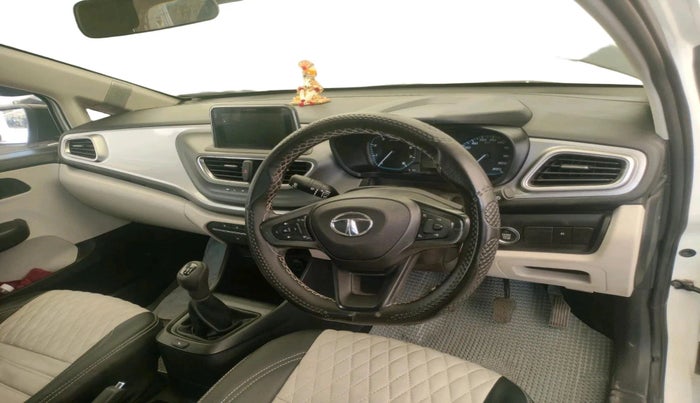 2022 Tata ALTROZ XT DIESEL, Diesel, Manual, 42,922 km, interior