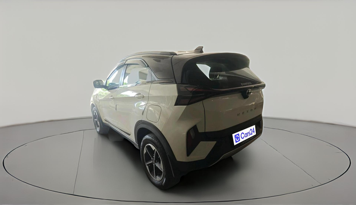 2025 Tata NEXON FEARLESS + SUNROOF DUAL TONE 1.5 DIESEL, Diesel, Manual, 24,410 km, exterior