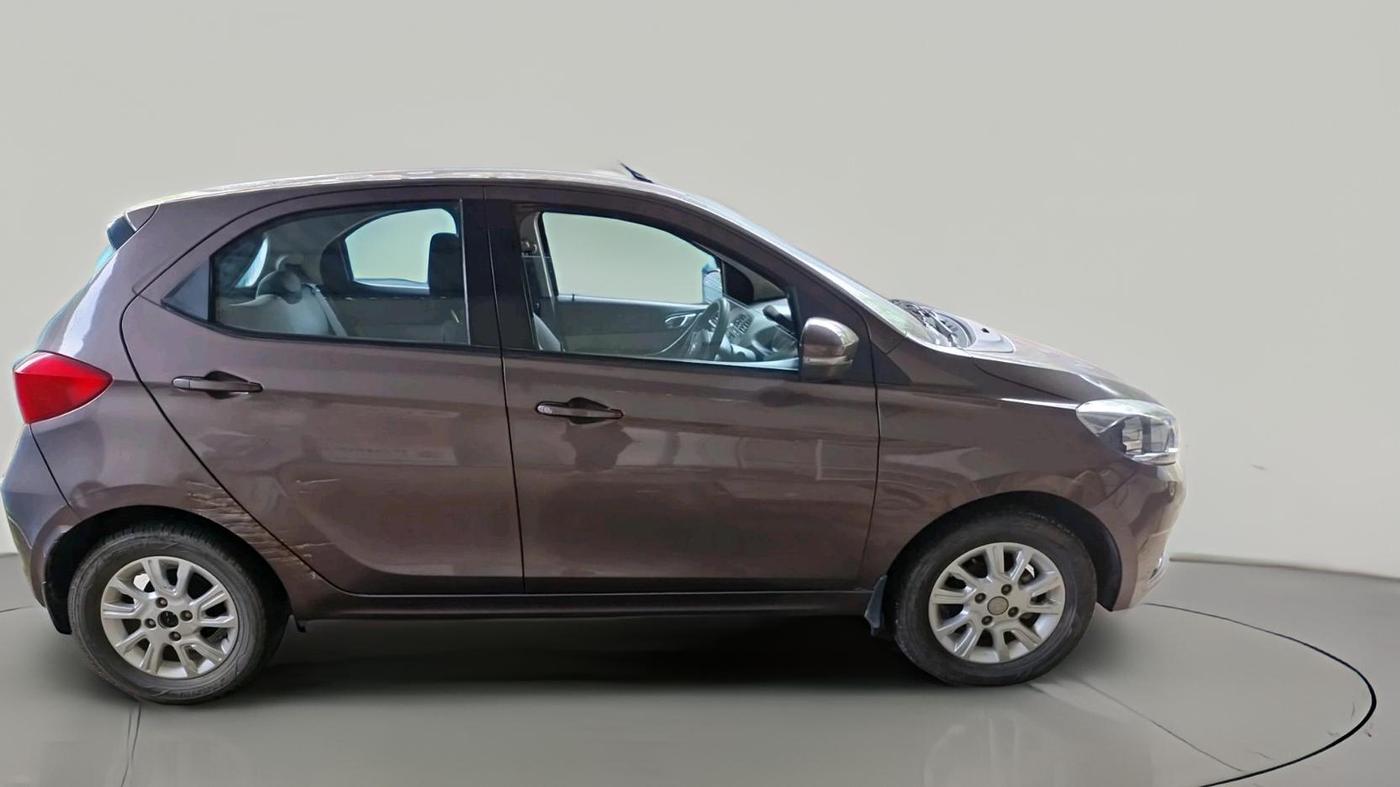 2017 Tata Tiago XZA PETROL, Petrol, Automatic, 41,464 km, exterior