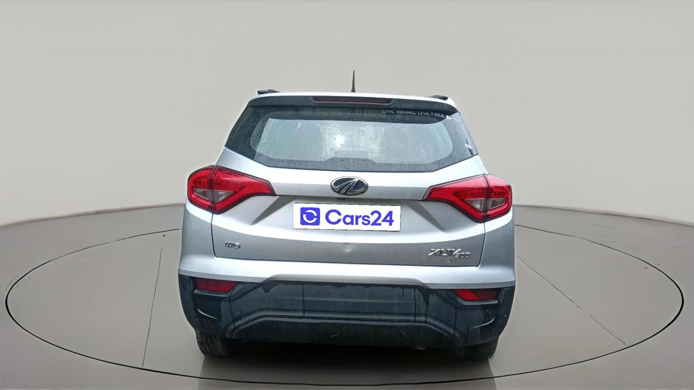 2019 Mahindra XUV300 W6 1.5 DIESEL, Diesel, Manual, 35,869 km, exterior