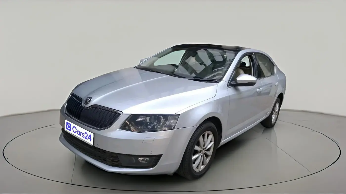 2016 Skoda Octavia 2.0 TDI CR STYLE PLUS AT, Diesel, Automatic, 2,34,575 km, exterior