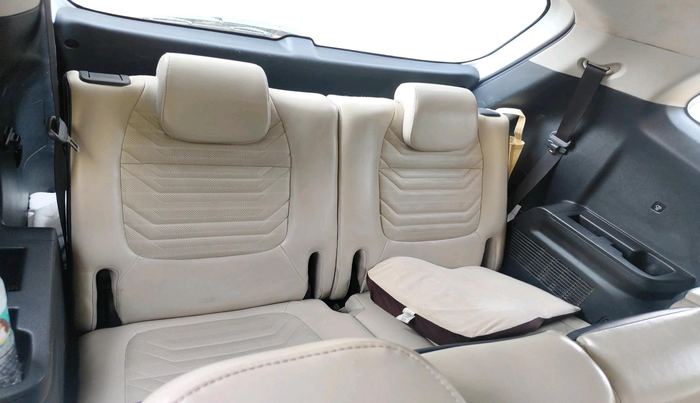 2022 KIA CARENS LUXURY PLUS 1.5 DIESEL 7 STR, Diesel, Manual, 1,41,288 km, interior