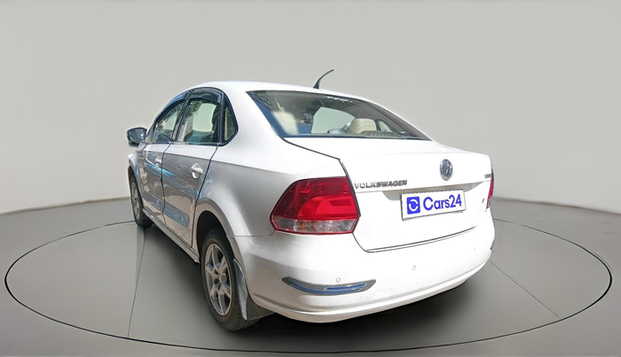 2013 Volkswagen Vento HIGHLINE 1.6 MPI, Petrol, Manual, 94,201 km, exterior