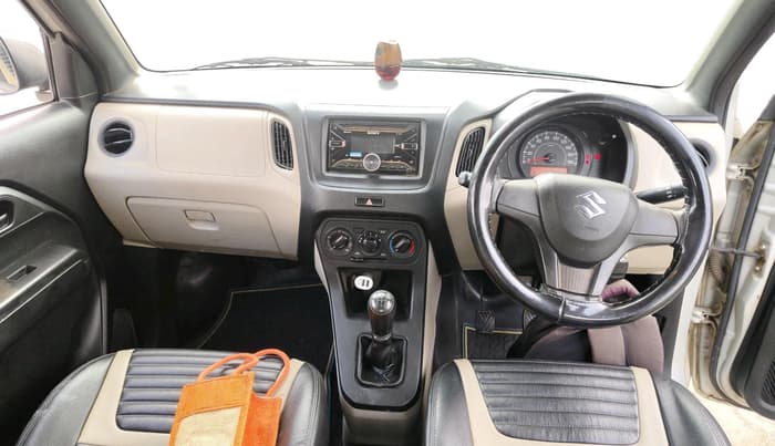 2019 Maruti New Wagon-R LXI CNG 1.0, CNG, Manual, 1,24,042 km, interior