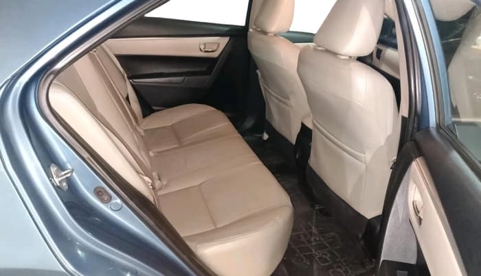 2014 Toyota Corolla Altis VL CVT PETROL, Petrol, Automatic, 1,13,008 km, interior