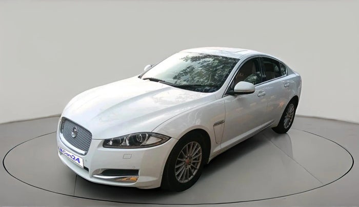 2014 Jaguar XF 2.2 DIESEL LUXURY, Diesel, Automatic, 1,01,685 km, exterior