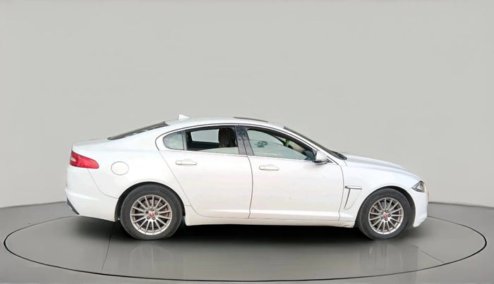 2014 Jaguar XF 2.2 DIESEL LUXURY, Diesel, Automatic, 1,01,685 km, exterior