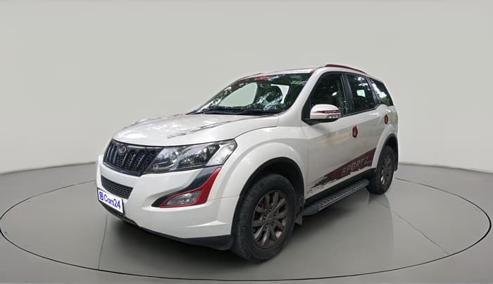 2017 Mahindra XUV500 W10, Diesel, Manual, 1,63,319 km, exterior