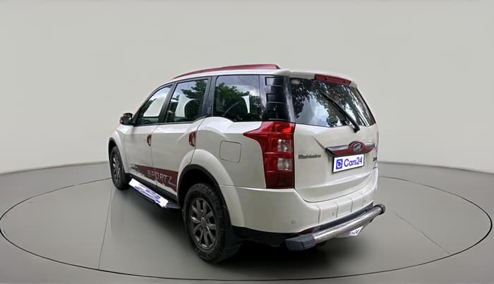 2017 Mahindra XUV500 W10, Diesel, Manual, 1,63,319 km, exterior