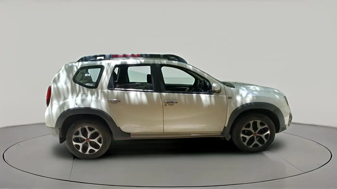 2021 Renault Duster RXZ 1.3 TURBO PETROL CVT, Petrol, Automatic, 55,449 km, exterior
