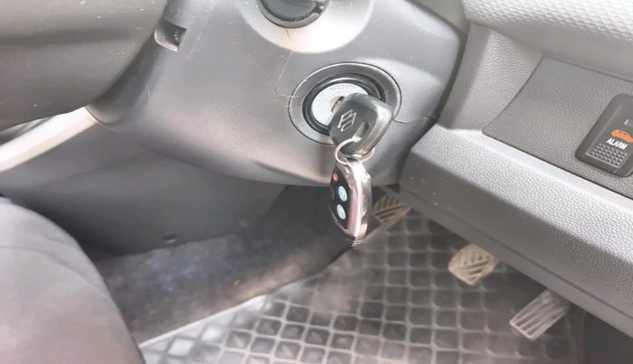 2014 Maruti Ritz VXI, Petrol, Manual, 27,834 km, interior