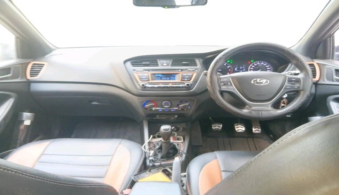 2015 Hyundai i20 Active 1.2 S, Petrol, Manual, 50,541 km, interior