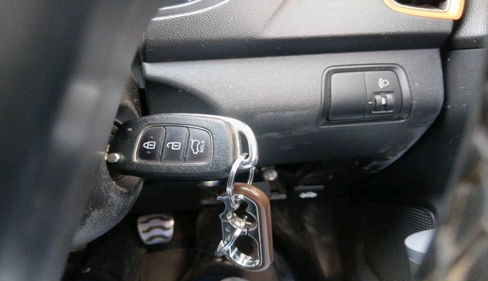 2015 Hyundai i20 Active 1.2 S, Petrol, Manual, 50,541 km, interior