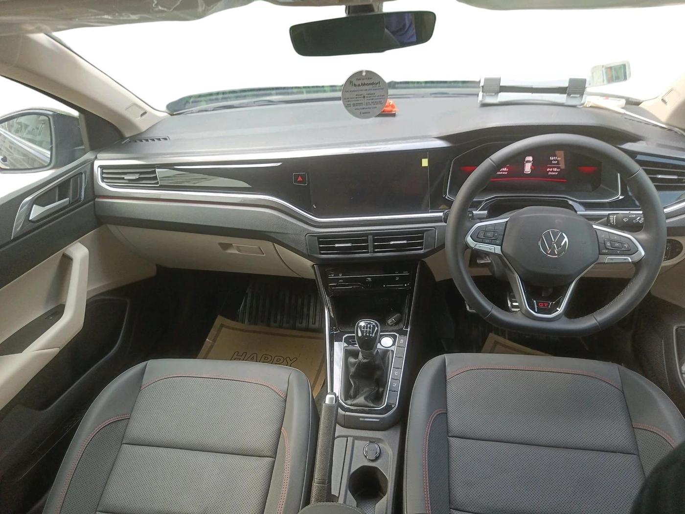 2025 Volkswagen VIRTUS  GT Plus 1.5 MT , Petrol, Manual, 1,611 km, interior