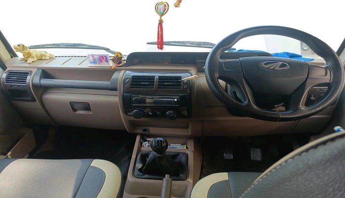 2020 Mahindra Bolero B6 (O), Diesel, Manual, 35,444 km, interior