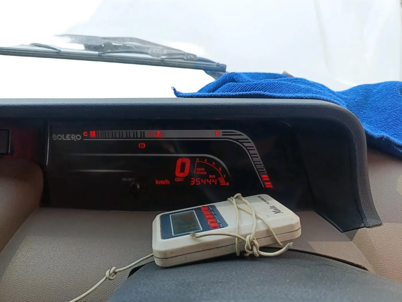 2020 Mahindra Bolero B6 (O), Diesel, Manual, 35,444 km, interior
