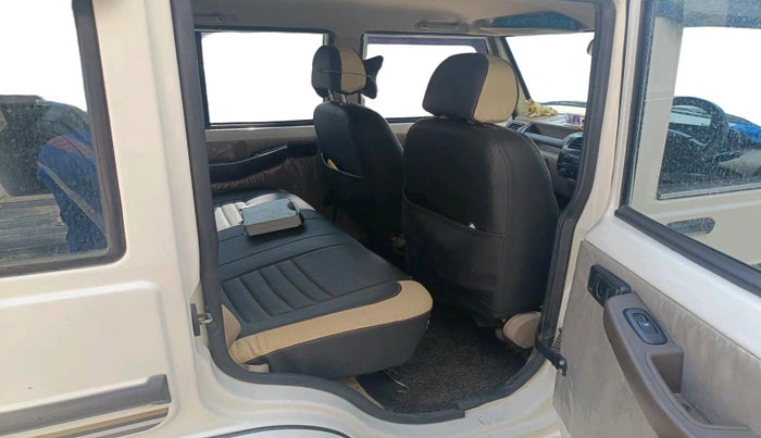 2020 Mahindra Bolero B6 (O), Diesel, Manual, 35,444 km, interior