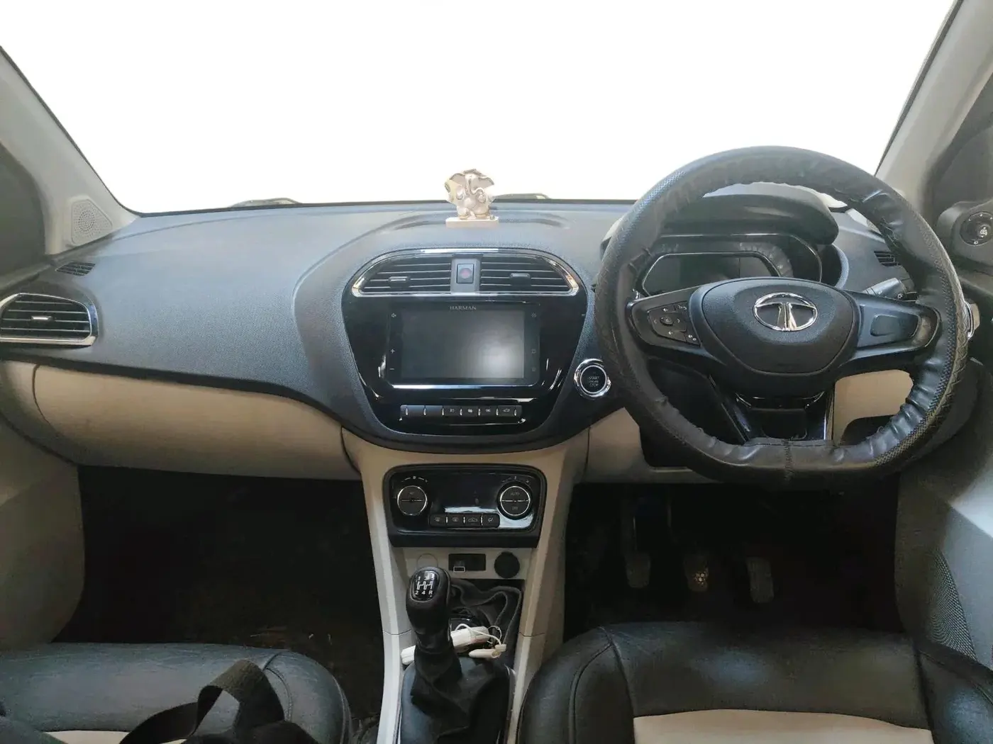 2022 Tata TIGOR XZ PLUS CNG, CNG, Manual, 51,325 km, interior