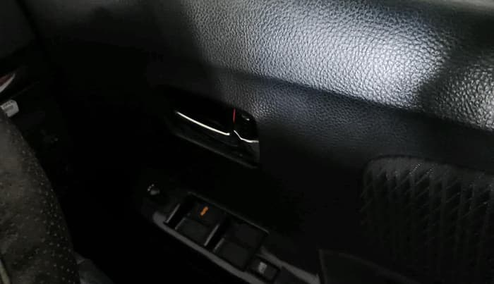 2013 Maruti Wagon R Stingray VXI, Petrol, Manual, 26,171 km, interior
