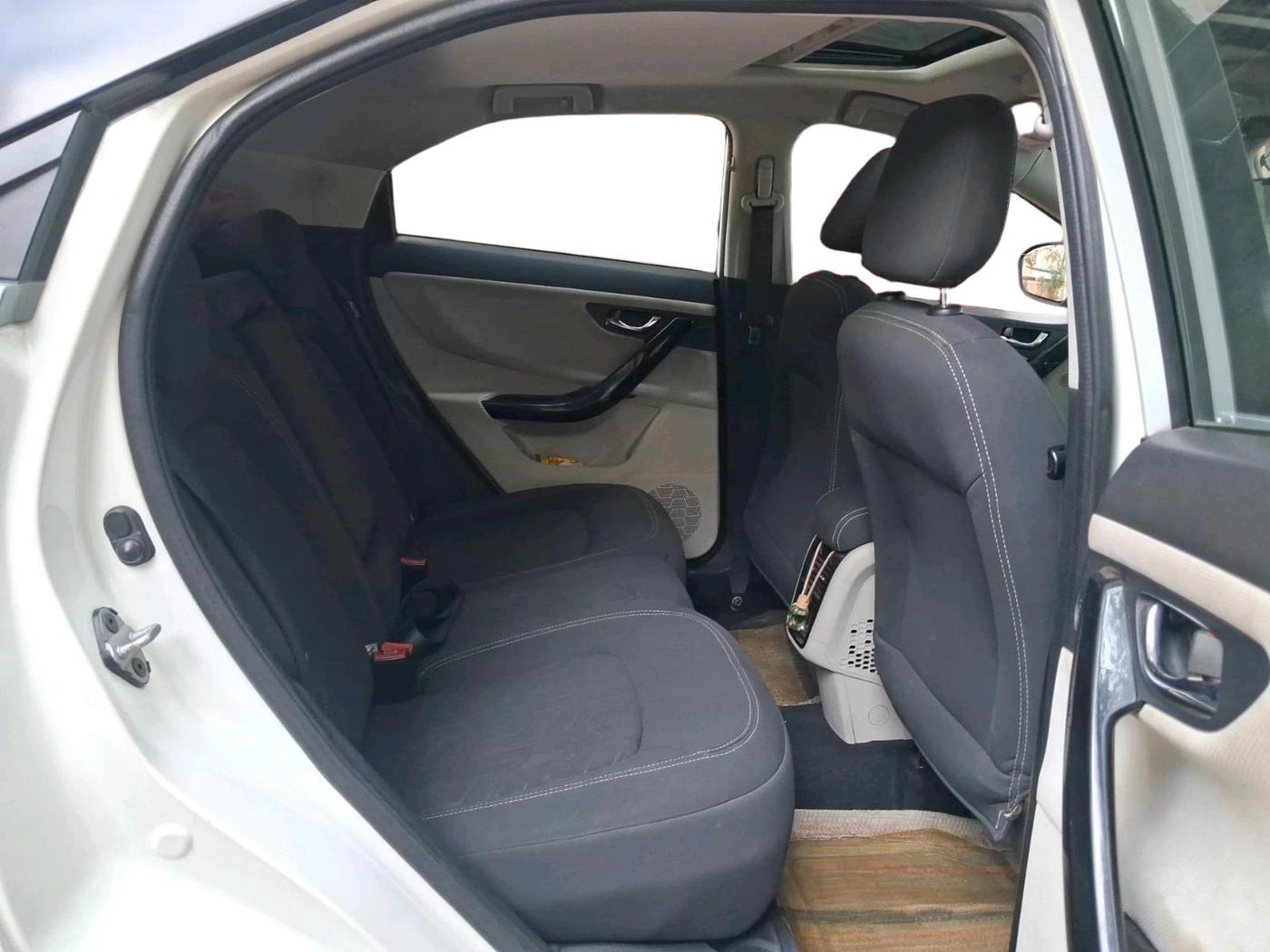 2021 Tata NEXON XZA PLUS (O) DIESEL, Diesel, Automatic, 1,23,350 km, interior