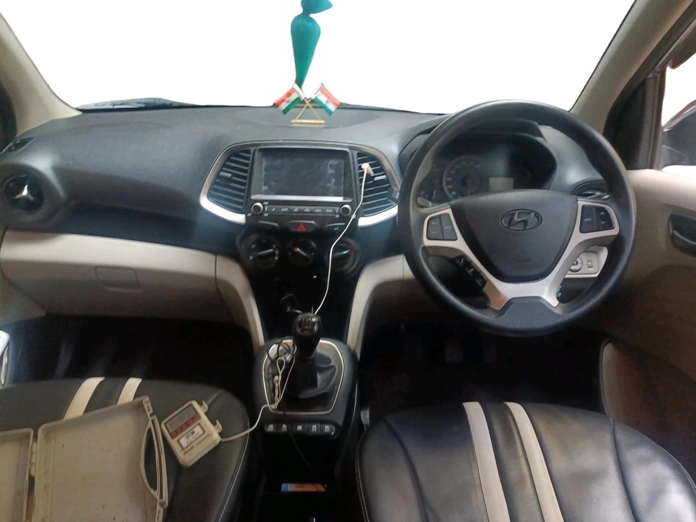 2020 Hyundai NEW SANTRO SPORTZ MT, Petrol, Manual, 44,670 km, interior