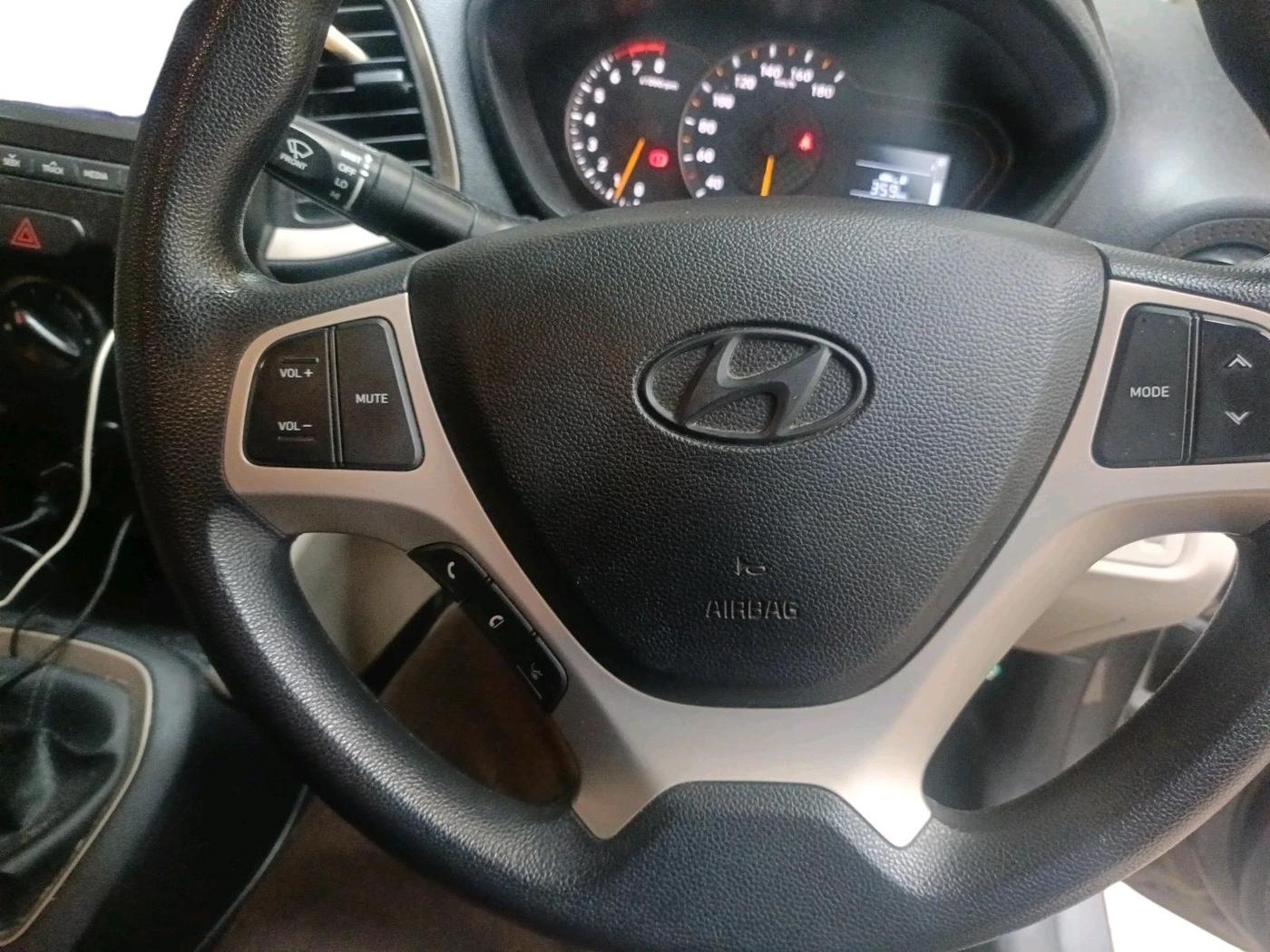 2020 Hyundai NEW SANTRO SPORTZ MT, Petrol, Manual, 44,670 km, interior