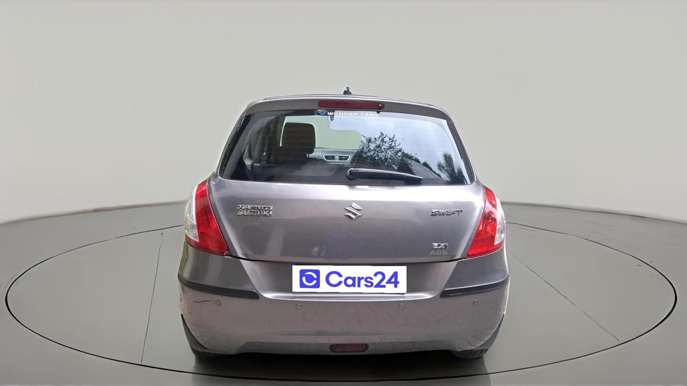 2015 Maruti Swift ZXI, Petrol, Manual, 61,575 km, exterior