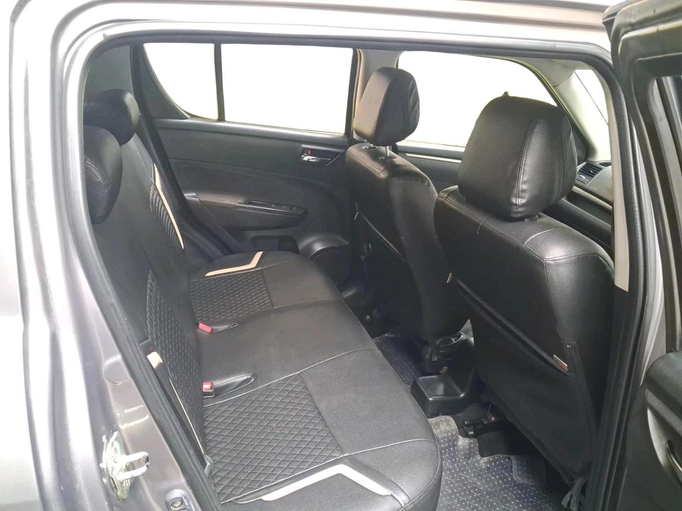 2015 Maruti Swift ZXI, Petrol, Manual, 61,575 km, interior