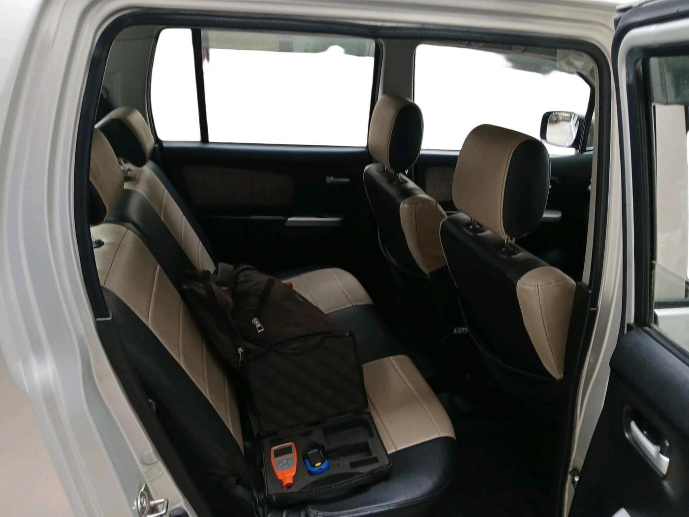 2016 Maruti Wagon R 1.0 VXI AMT, Petrol, Automatic, 1,40,380 km, interior