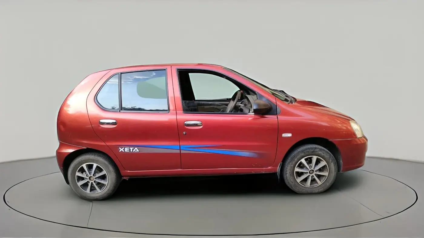 2011 Tata Indica V2 Xeta GLS 1.4, Petrol, Manual, 1,14,082 km, exterior