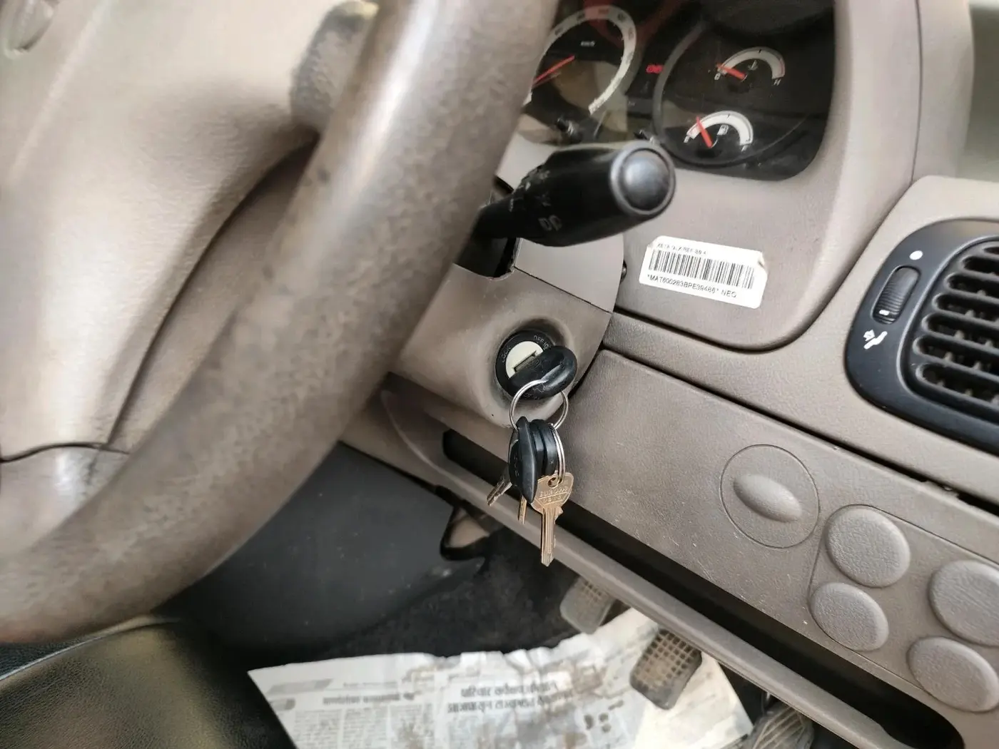 2011 Tata Indica V2 Xeta GLS 1.4, Petrol, Manual, 1,14,082 km, interior