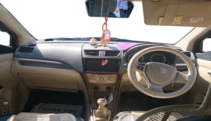 2013 Maruti Ertiga ZXI, CNG, Manual, 2,20,646 km, interior