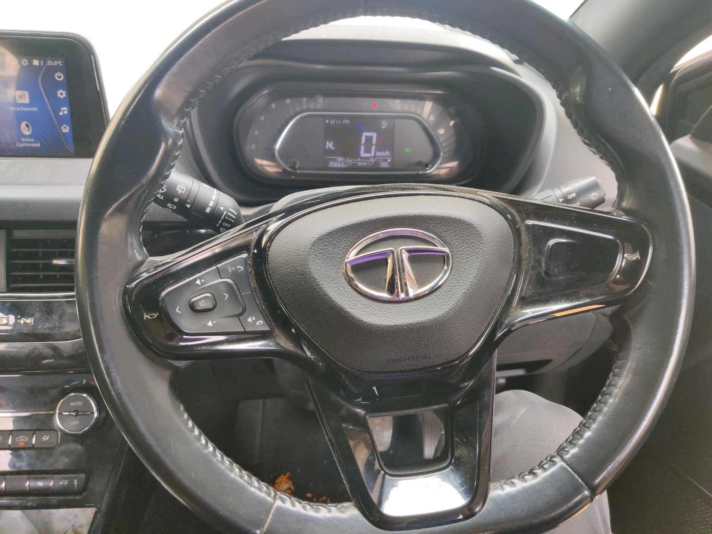 2021 Tata NEXON XZA PLUS PETROL DARK EDITION, Petrol, Automatic, 35,666 km, interior