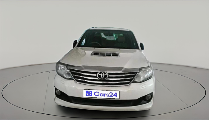 2013 Toyota Fortuner 3.0 4X2 MT, Diesel, Manual, 2,33,622 km, exterior