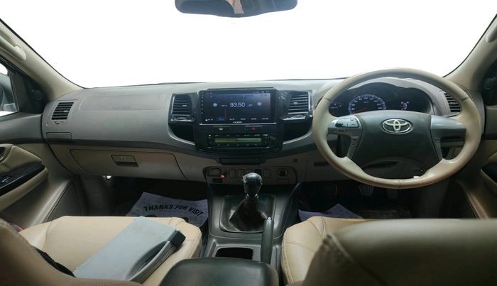 2013 Toyota Fortuner 3.0 4X2 MT, Diesel, Manual, 2,33,622 km, interior