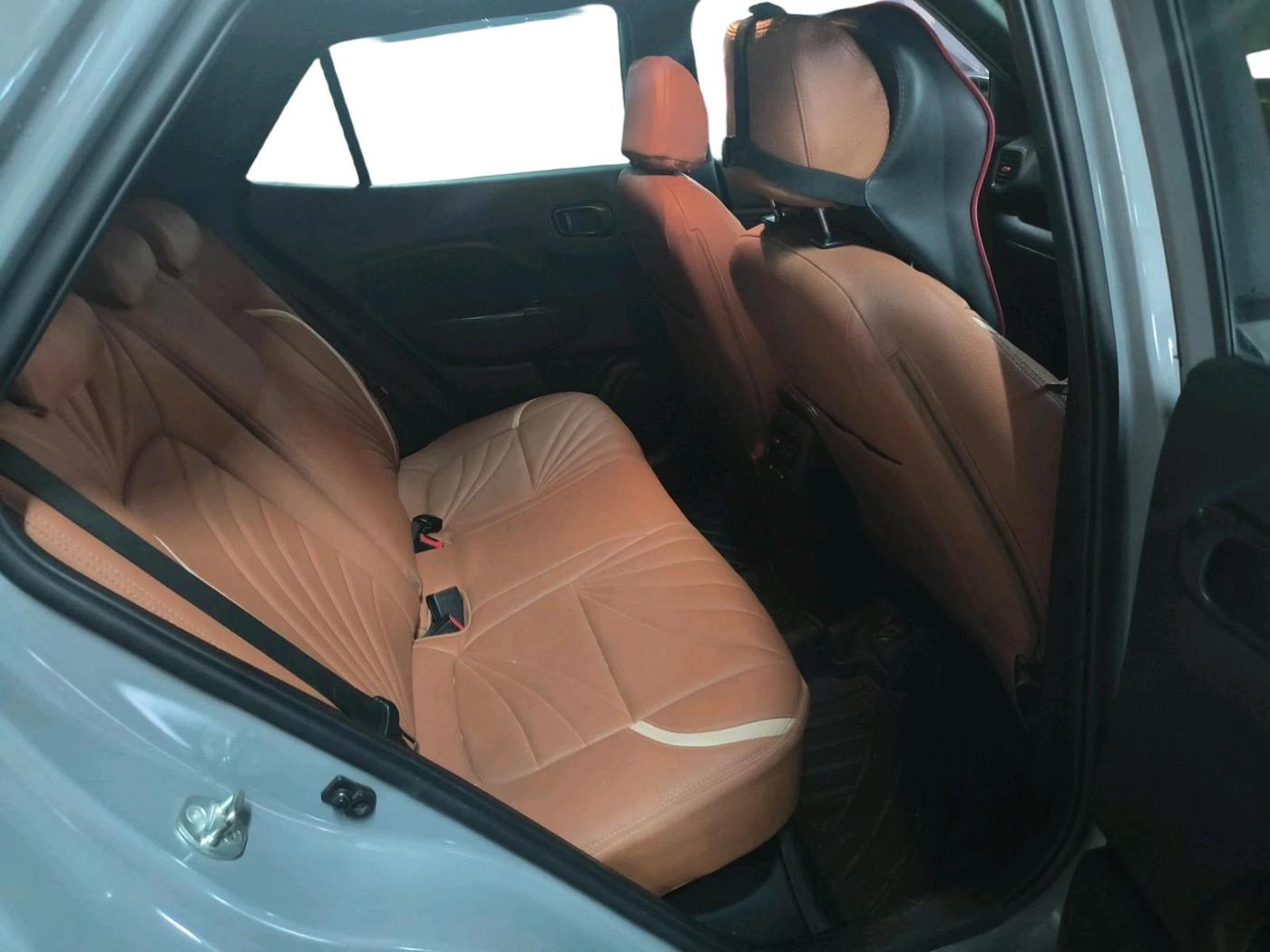 2023 Hyundai VENUE N LINE N8 1.0 TURBO DCT, Petrol, Automatic, 80,045 km, interior