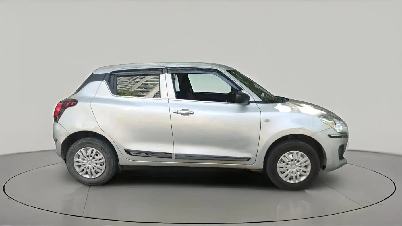 2024 Maruti Swift LXI, Petrol, Manual, 42,393 km, exterior