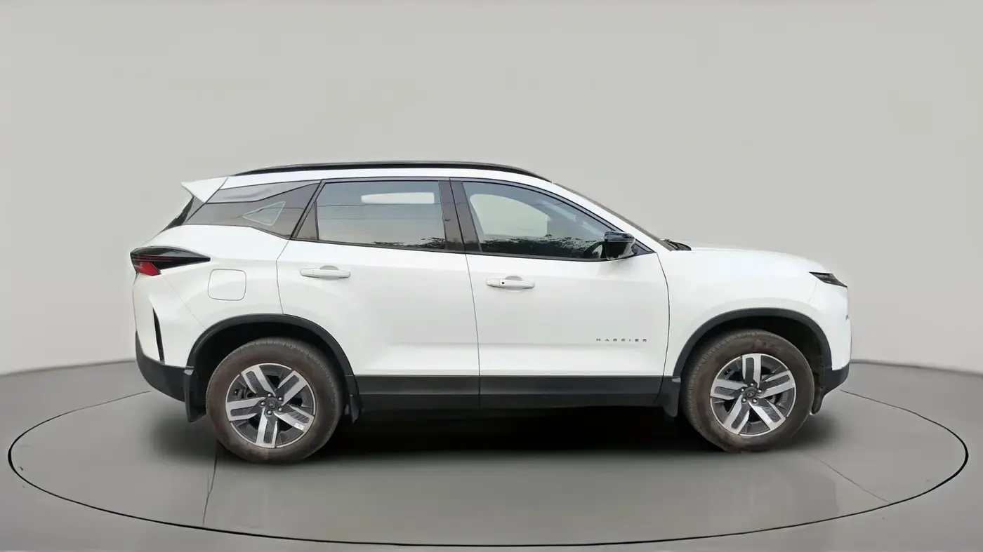 2024 Tata Harrier ADVENTURE PLUS A, Diesel, Manual, 16,321 km, exterior