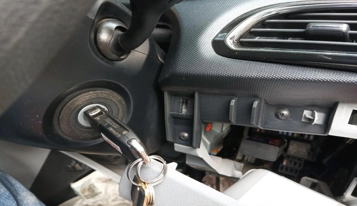 2024 Tata Tiago XTA CNG , CNG, Automatic, 19,306 km, interior