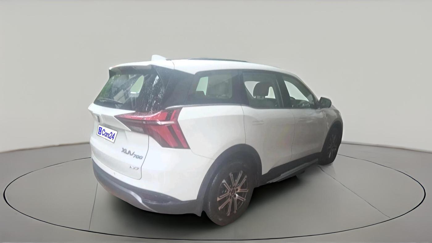 2022 Mahindra XUV700 AX 7 D MT 7 STR, Diesel, Manual, 54,493 km, exterior