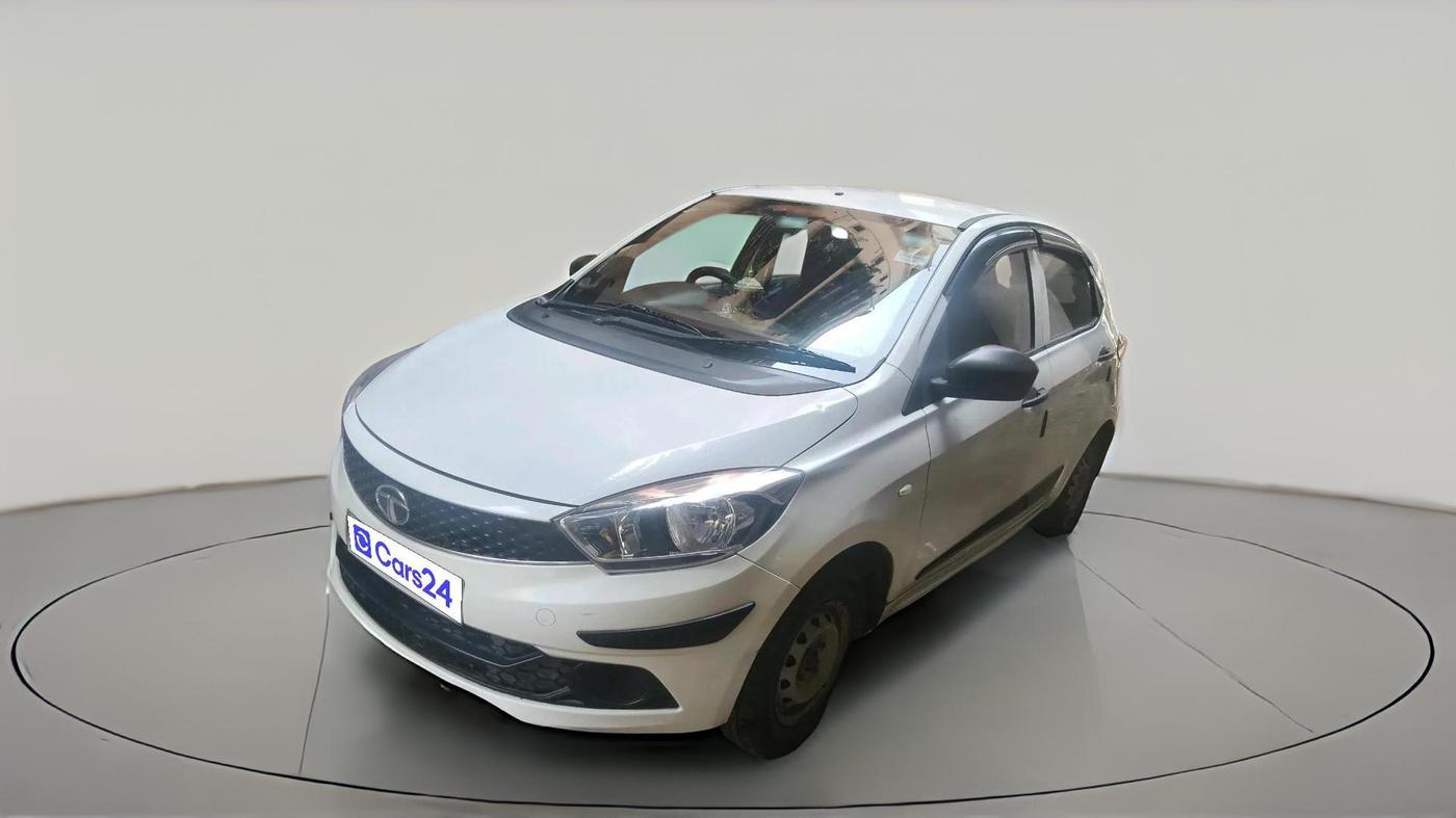 2017 Tata Tiago XM PETROL, Petrol, Manual, 79,408 km, exterior