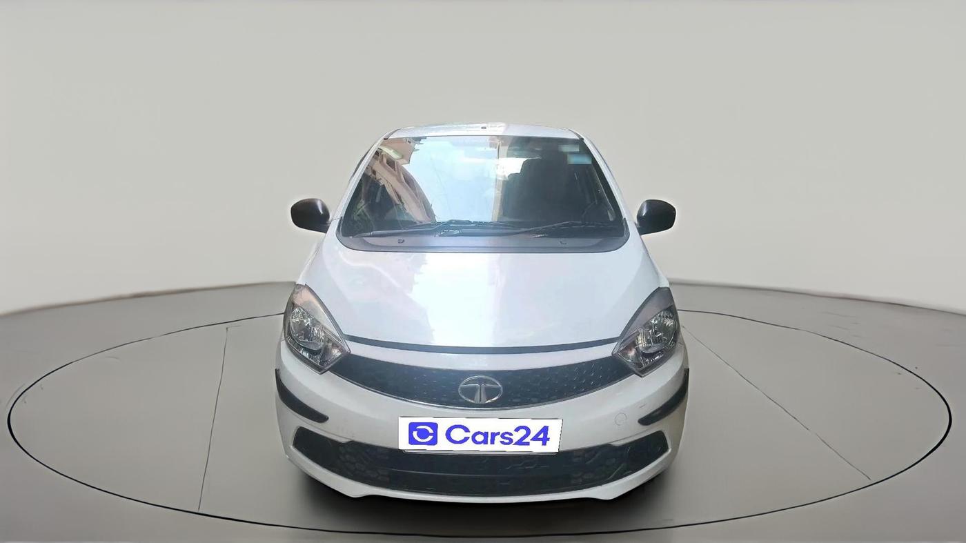 2017 Tata Tiago XM PETROL, Petrol, Manual, 79,408 km, exterior