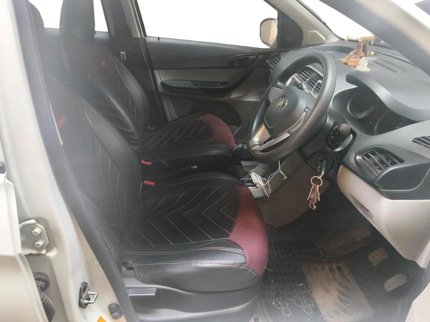 2017 Tata Tiago XM PETROL, Petrol, Manual, 79,408 km, interior