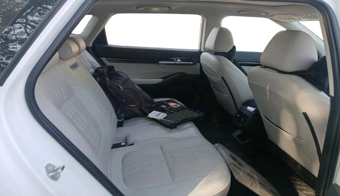 2024 KIA SELTOS  HTX 1.5 DIESEL AT, Diesel, Automatic, 26,698 km, interior