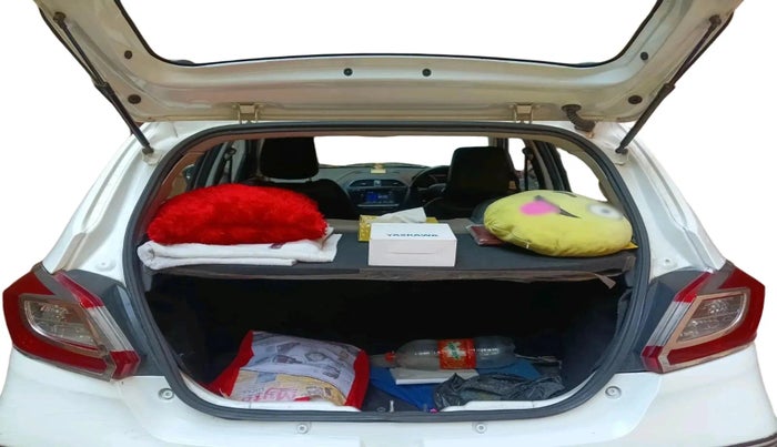 2018 Tata Tiago XE (O) PETROL, Petrol, Manual, 62,494 km, exterior