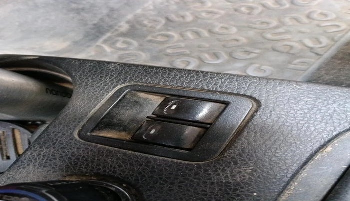 2013 Tata Nano LX, Petrol, Manual, 31,376 km, interior