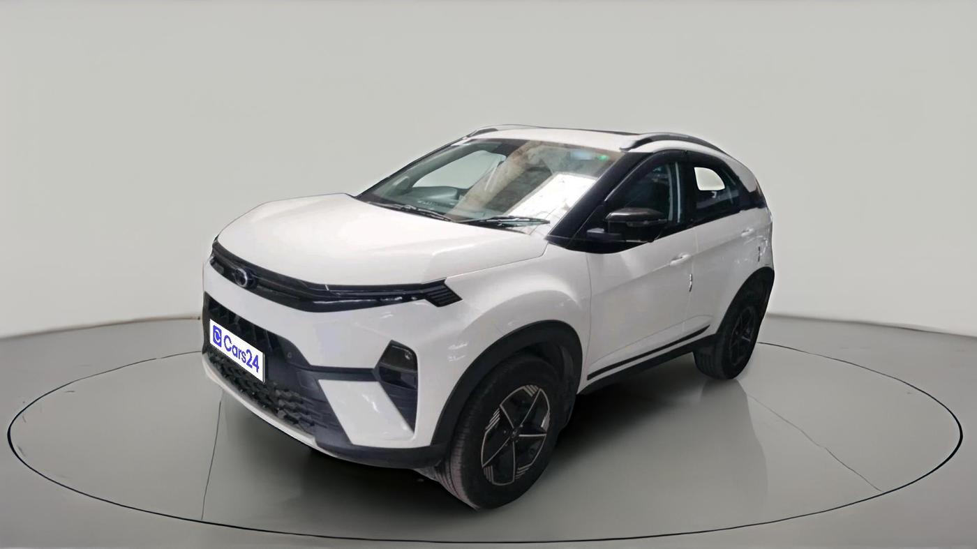 2024 Tata NEXON CREATIVE PLUS S 1.2 REVOTRON 6 MT, Petrol, Manual, 5,756 km, exterior