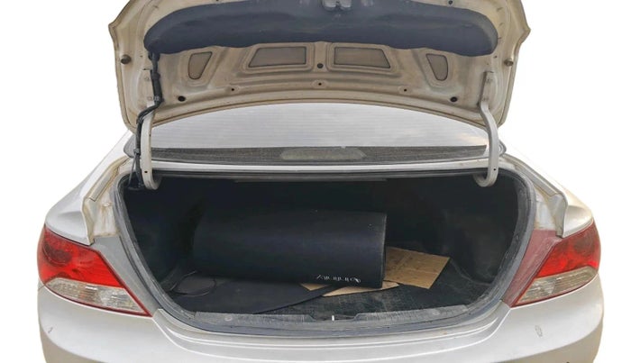 2012 Hyundai Verna FLUIDIC 1.6 CRDI SX, Diesel, Manual, 1,55,962 km, exterior