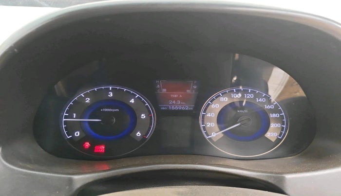 2012 Hyundai Verna FLUIDIC 1.6 CRDI SX, Diesel, Manual, 1,55,962 km, interior