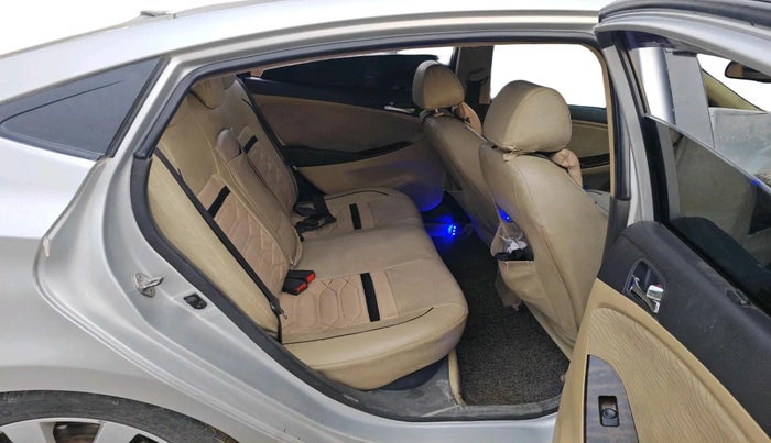 2012 Hyundai Verna FLUIDIC 1.6 CRDI SX, Diesel, Manual, 1,55,962 km, interior